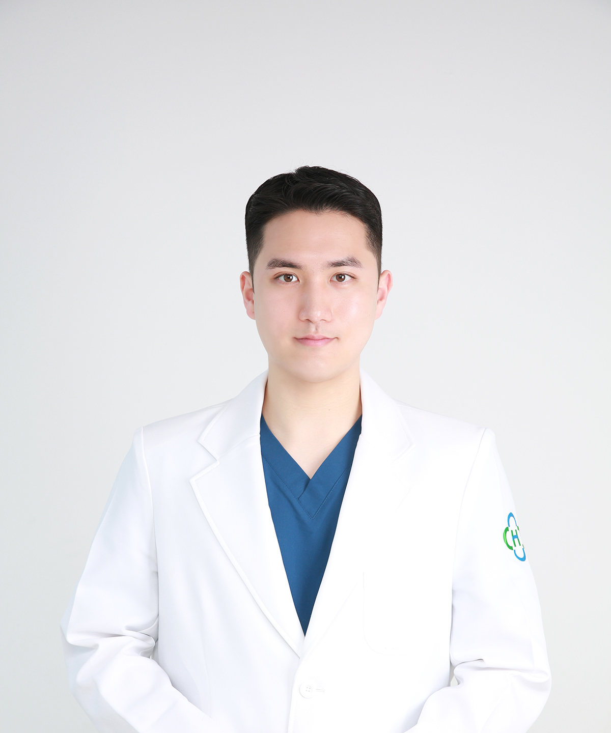 DVM. Yang 양 준 하