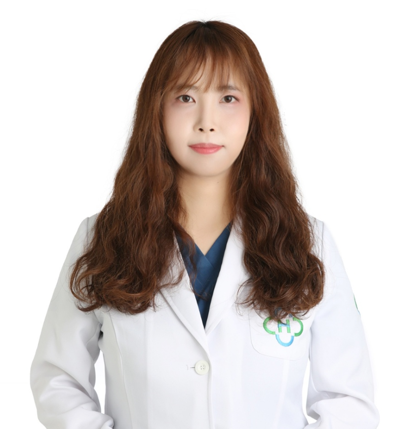 DVM. Kim 김 수 연