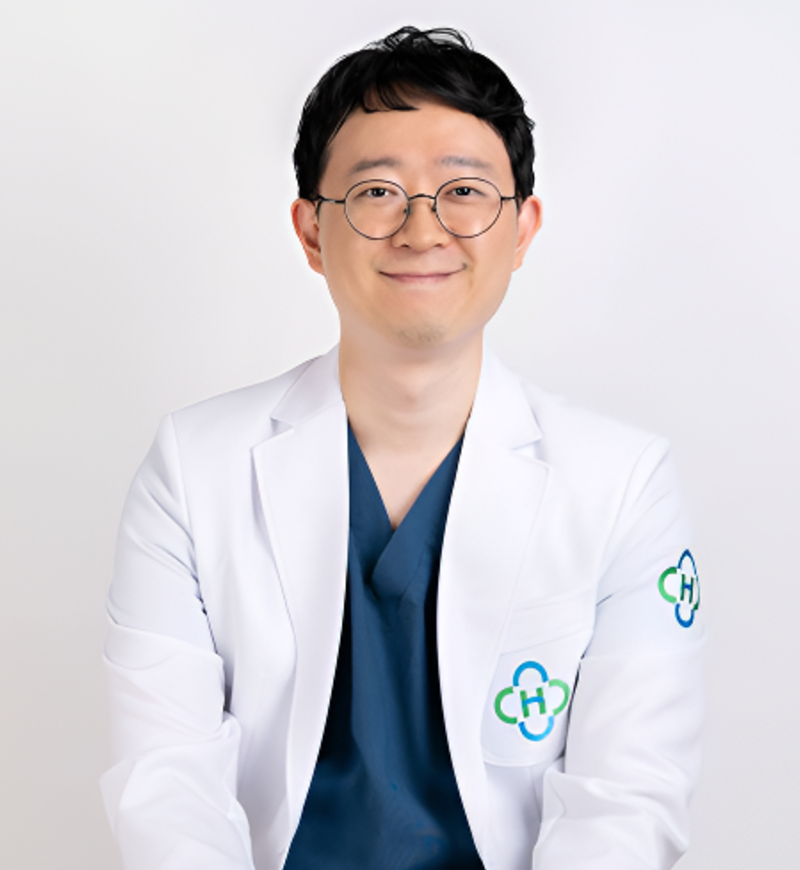 DVM. Choi 최 기 현